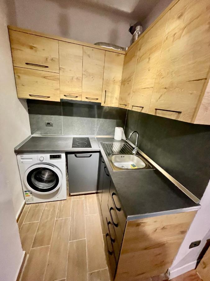 Keon Superb Studio Apartament Tiranë Ngoại thất bức ảnh
