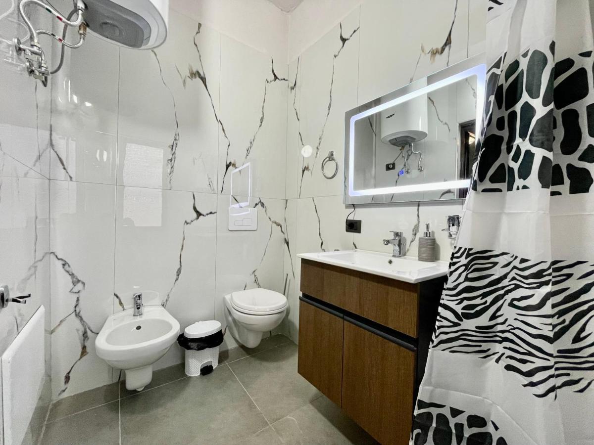 Keon Superb Studio Apartament Tiranë Ngoại thất bức ảnh